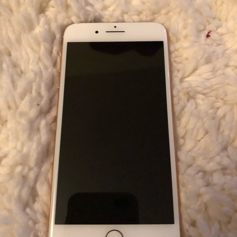 iPhone 8plus - Picture 5 of 6
